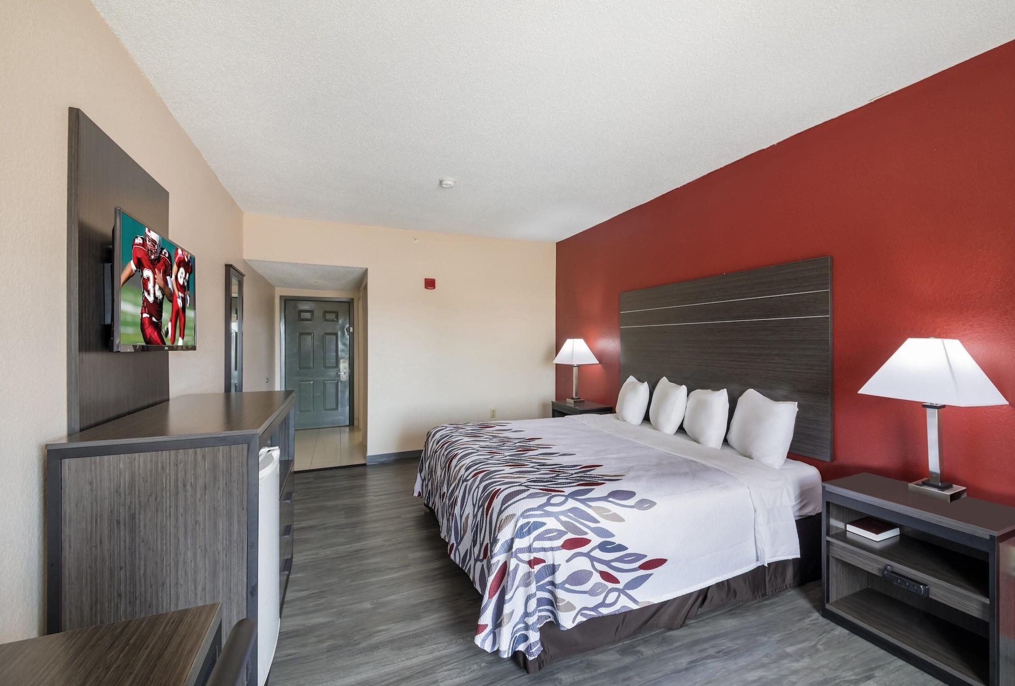 Red Roof Inn & Suites Austin East - Manor Ngoại thất bức ảnh